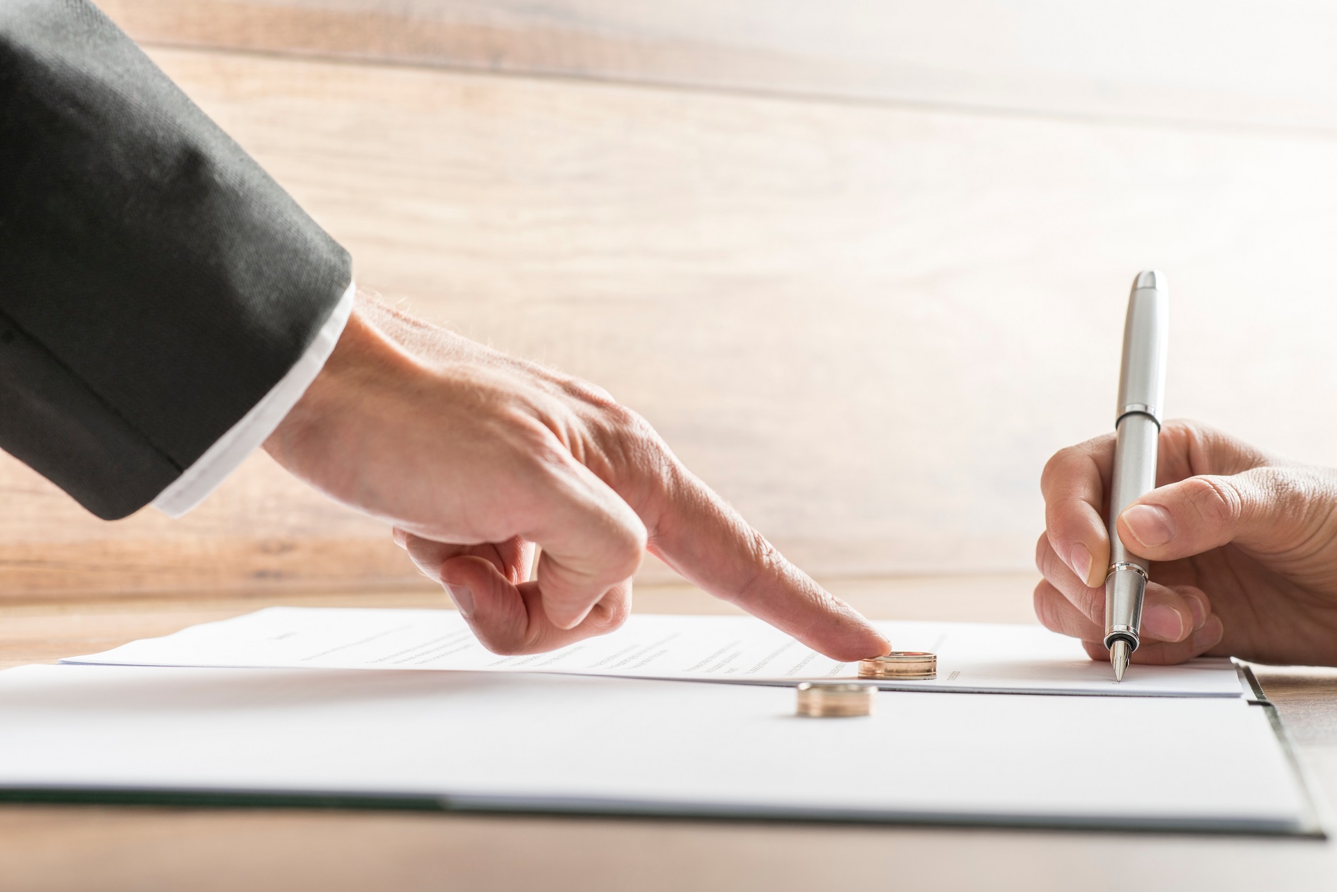 Whats the Difference Between Divorce and Legal Separation in Washington